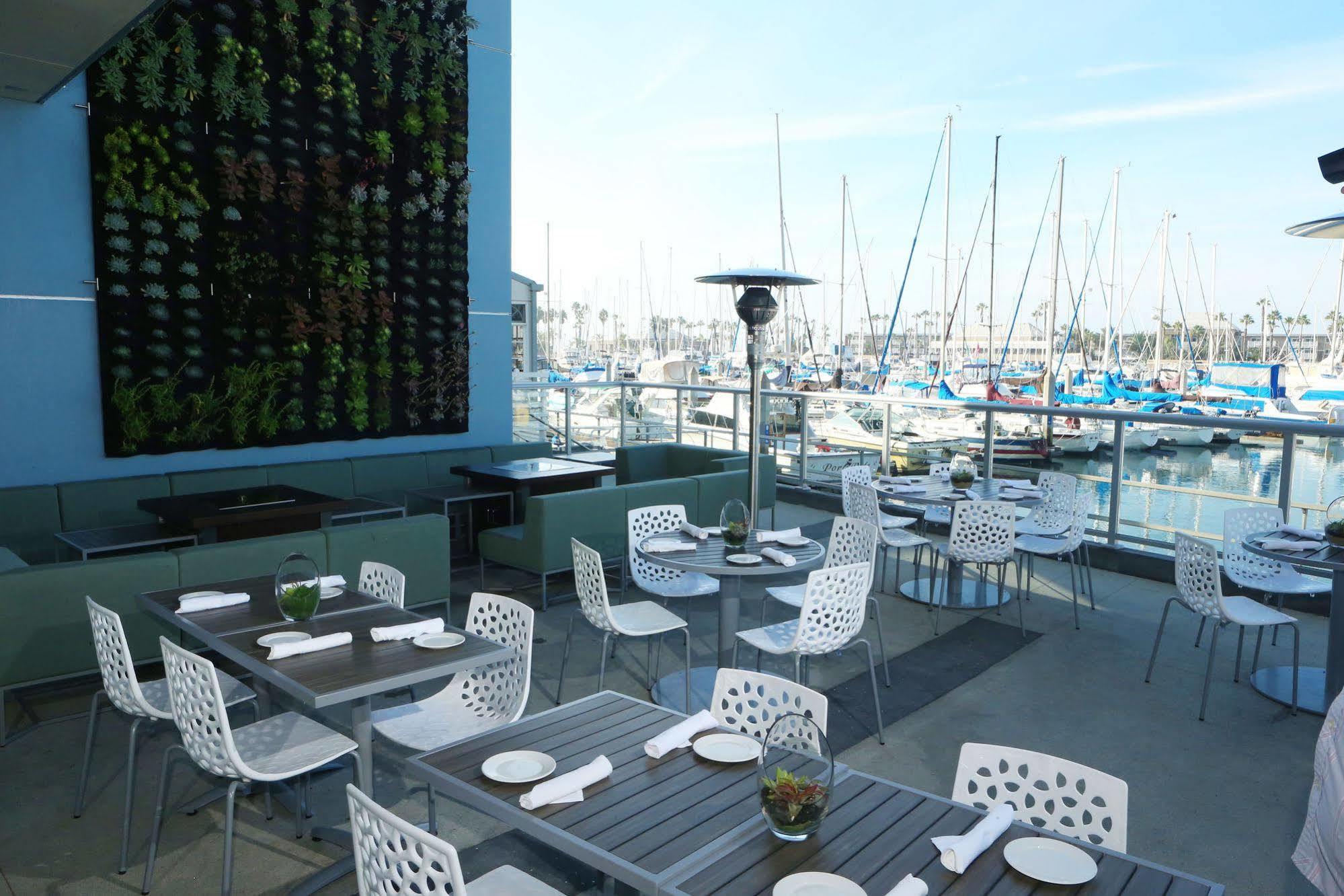 Shade Redondo Hotel 4*