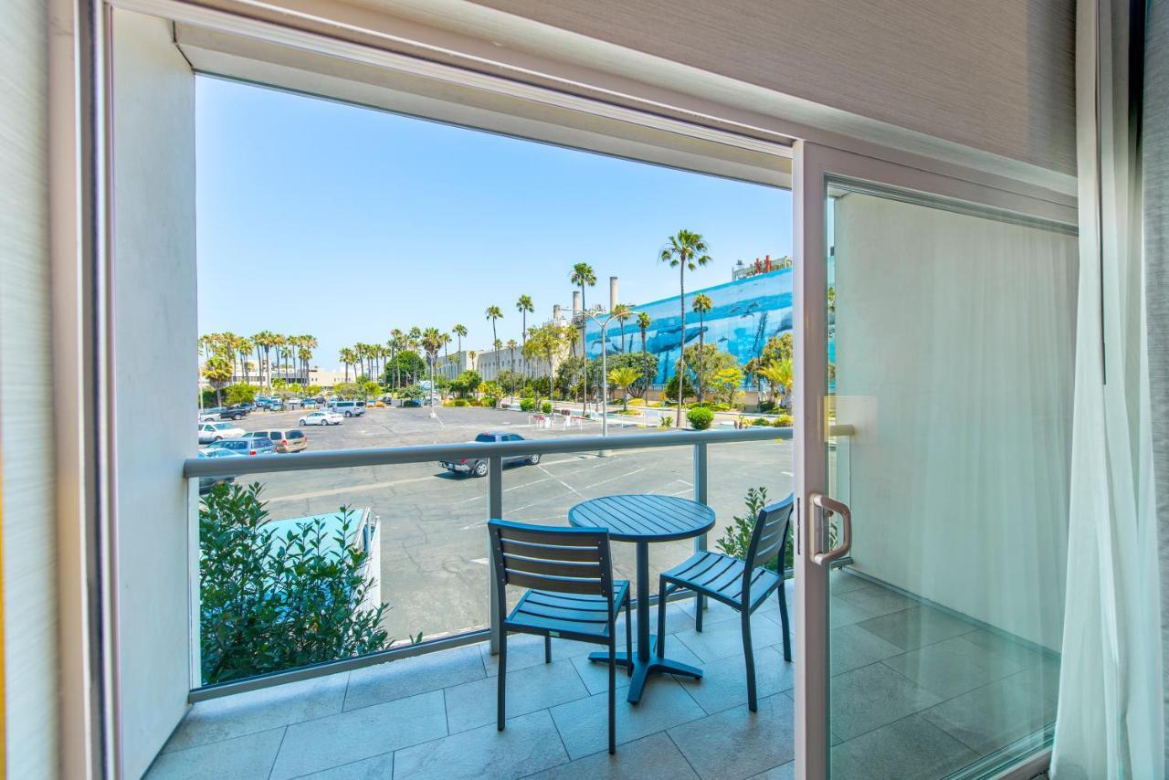 Shade Hotel 4*